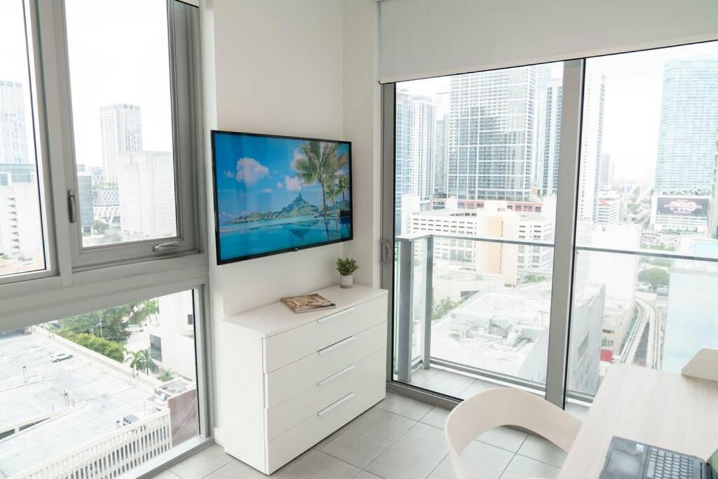 Charming 2 Bedroom Downtown Miami 2106 Free Parking エクステリア 写真