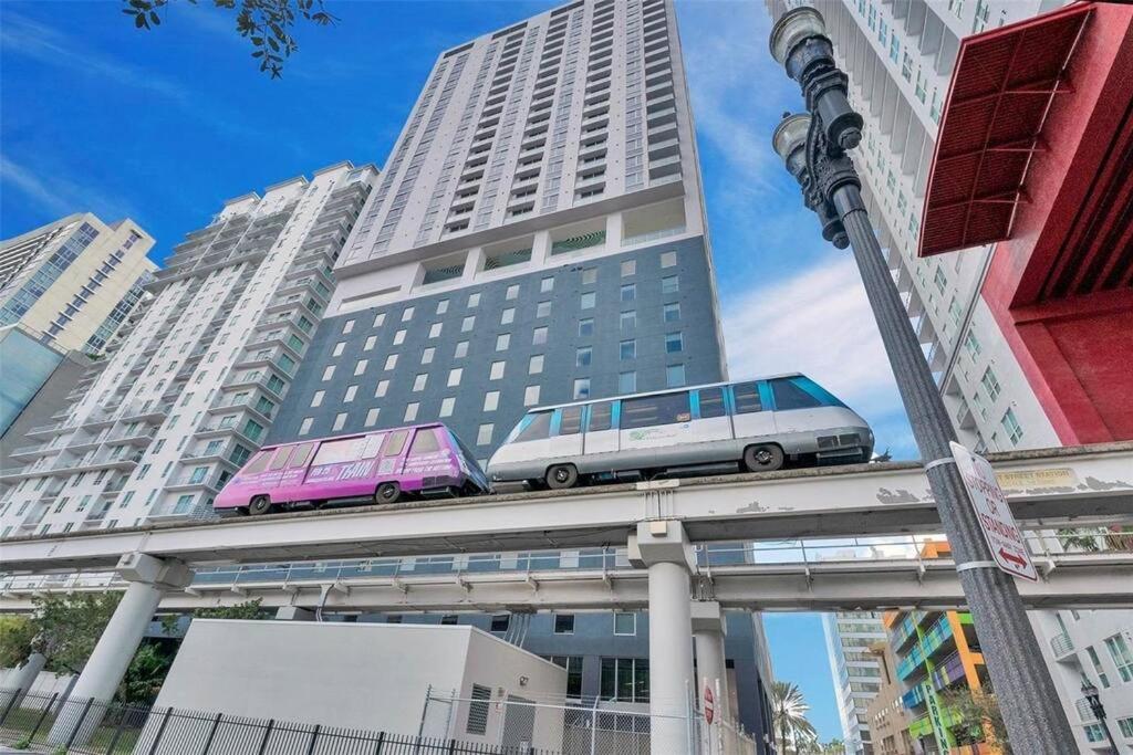 Charming 2 Bedroom Downtown Miami 2106 Free Parking エクステリア 写真